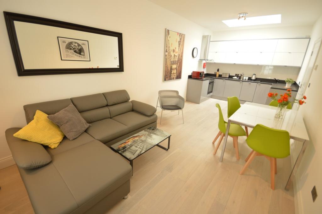 St Anne'S Court By Indigo Flats Daire Londra Dış mekan fotoğraf