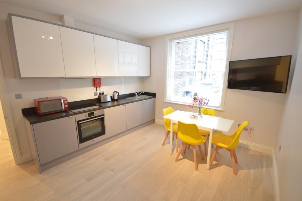 St Anne'S Court By Indigo Flats Daire Londra Dış mekan fotoğraf