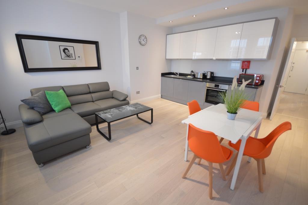 St Anne'S Court By Indigo Flats Daire Londra Dış mekan fotoğraf